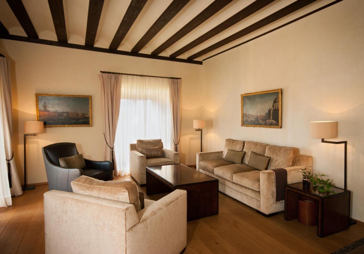 Abadia Retuerta Ledomaine Hotel Sardon De Duero Екстериор снимка